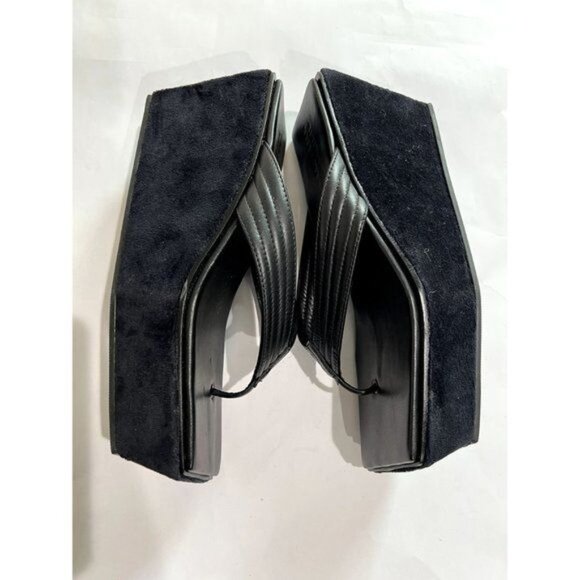 Frankie's Bikinis LA Girl Platform Wedge Sandals in Black - Picture 6 of 9